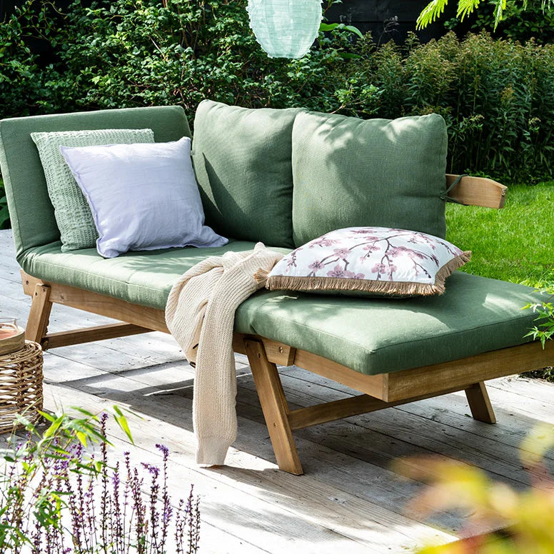 GARDEN CUSHIONS