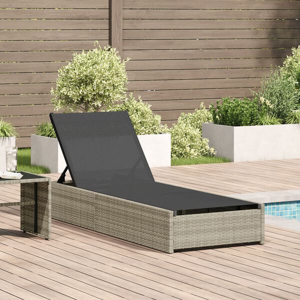 CHAISES LONGUES